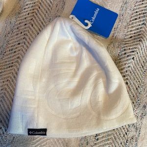 Columbia Beanie NWT